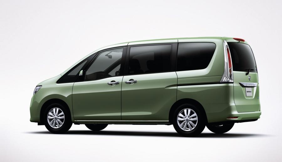  Nissan Serena 2011 года  (фото 3 из 37)